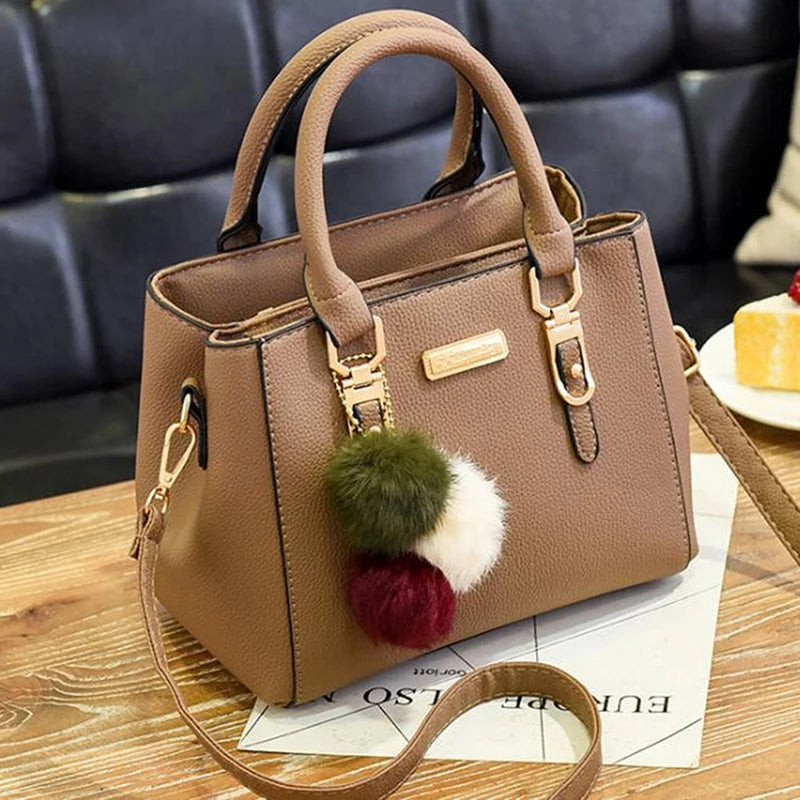 High-capacity PU Handbag For Women Girl Fashion Tassel Messenger Bags With Ball Bolsa Shoulder Bags Ladies Party Crossby Bag