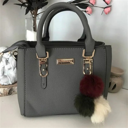 High-capacity PU Handbag For Women Girl Fashion Tassel Messenger Bags With Ball Bolsa Shoulder Bags Ladies Party Crossby Bag