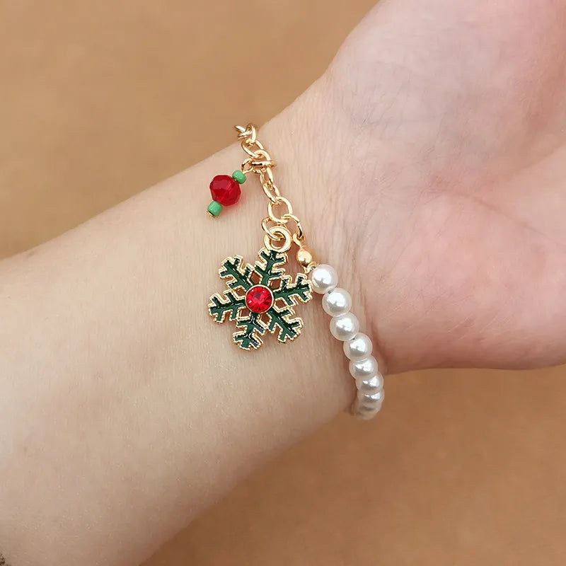 2023 New 1PCS Christmas Bracelets Enamel Xmas Tree Bell Santa Snowflake Bracelet Charms for Women Men Gifts Trendy Jewelry Set