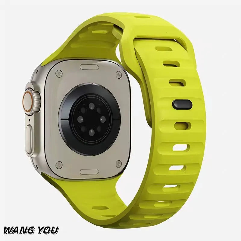 Soft Silicone Strap For Apple Watch Ultra Band 49mm 44mm 45mm 42mm 41mm 40mm 38mm Sport Watchband IWatch Serise 8 7 6 5 Bracelet