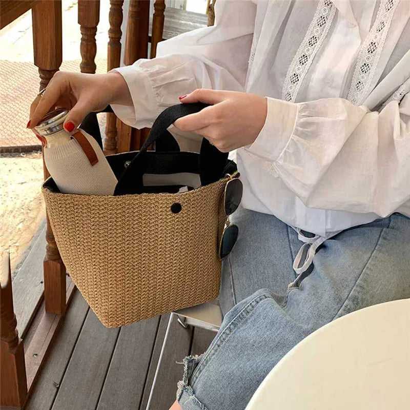 Women's Straw Woven Bag Fashionable Simple Solid Color Bucket Shape Autumn Winter Large Capacity Convenient Female's Handbag